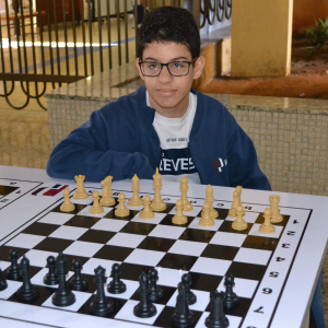 Arthur Gomes fica em 3 lugar no Circuito Escolar de Xadrez